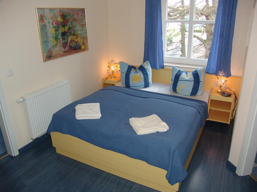 Apartments Villa Seeblick Baabe Room photo